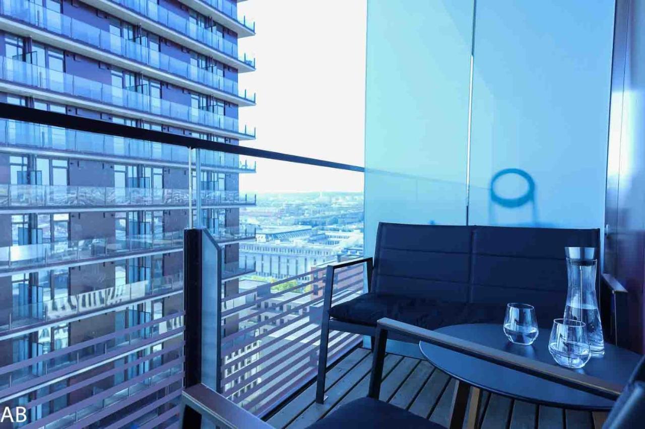 Superior Apartment & Rooftop Pool Відень Екстер'єр фото
